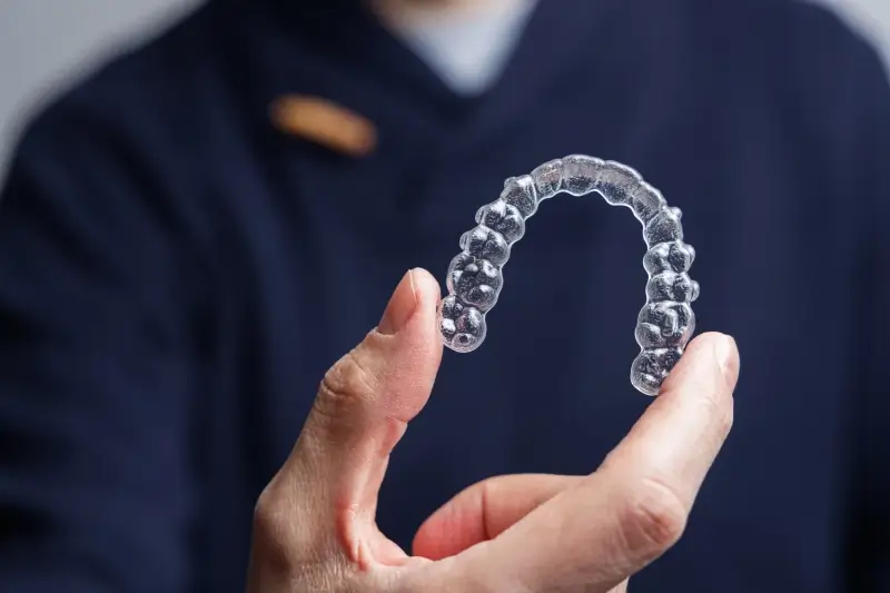 Po jakim czasie efekty Invisalign?