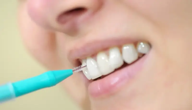 Ile zarabia stażysta stomatolog?