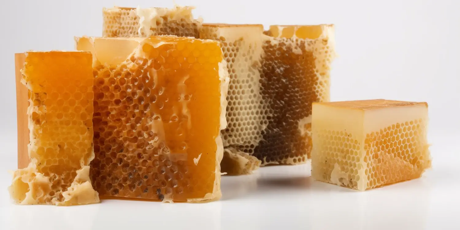 Miód akacjowy - słodki skarb natury